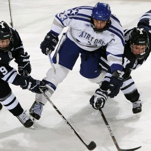 开云登录通道-穆雷王者归来！战术调整首秀惊艳全场，中国观众沸腾助威，穆雷王者归来！战术调整首秀引爆全场，中国观众沸腾助威
